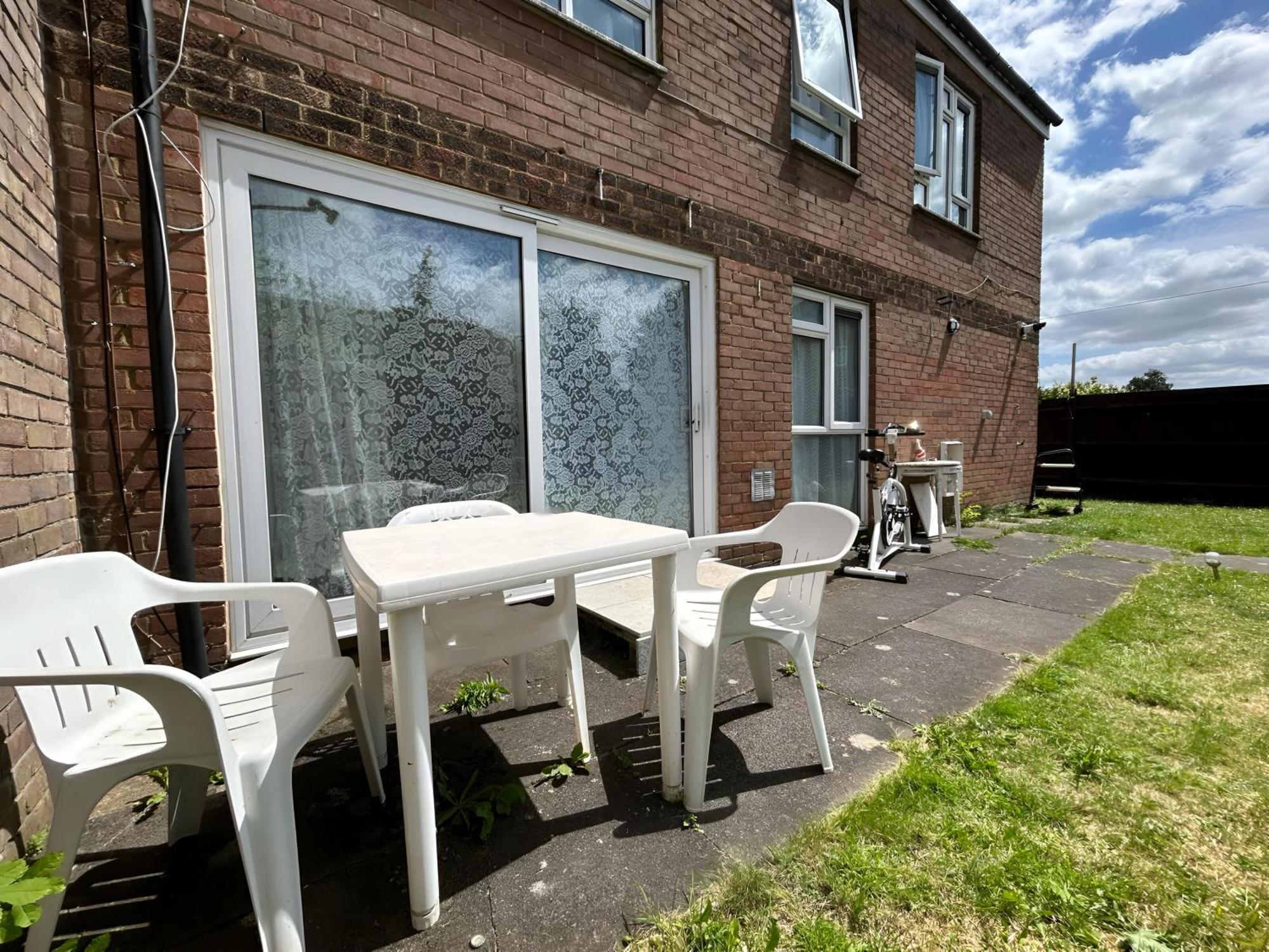 3 Bedroom House By M40 J4 High Wycombe Extérieur photo